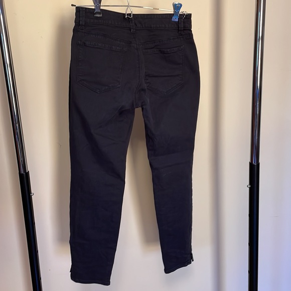 Ann Taylor Curvy Fit Jeans - Picture 2 of 8